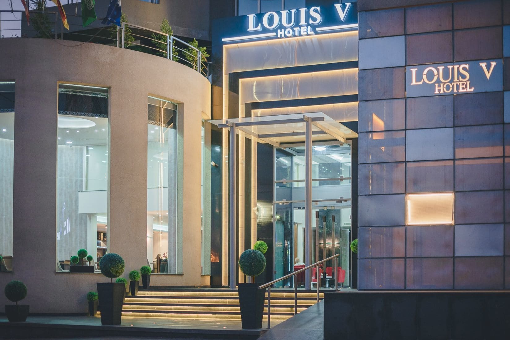 Louis V Hotel Beirut Eksteriør billede